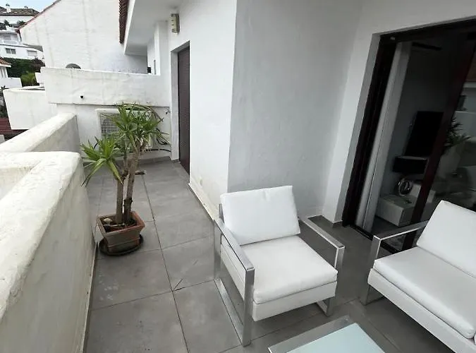 Enjoy Spain - La Maestranza Daire Marbella